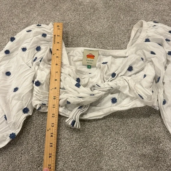 Farm Rio Blue Flowers Long Sleeve Crop Top size Medium - Picture 9 of 12